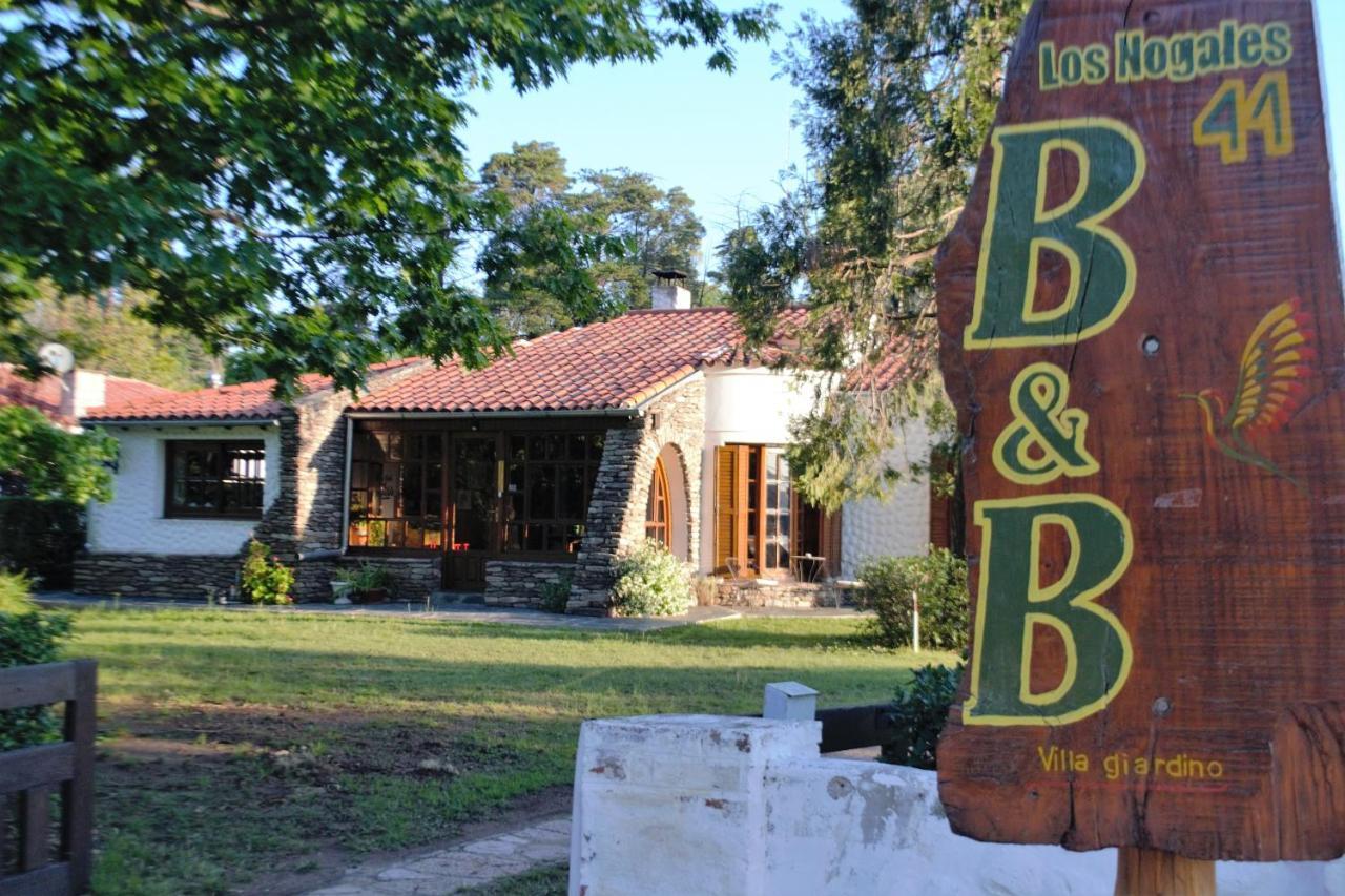 Casa De Huespedes - B&B Вілья-Жіардіно Екстер'єр фото